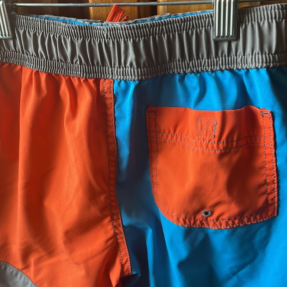 Lands End Trunks - Picture 13 of 16